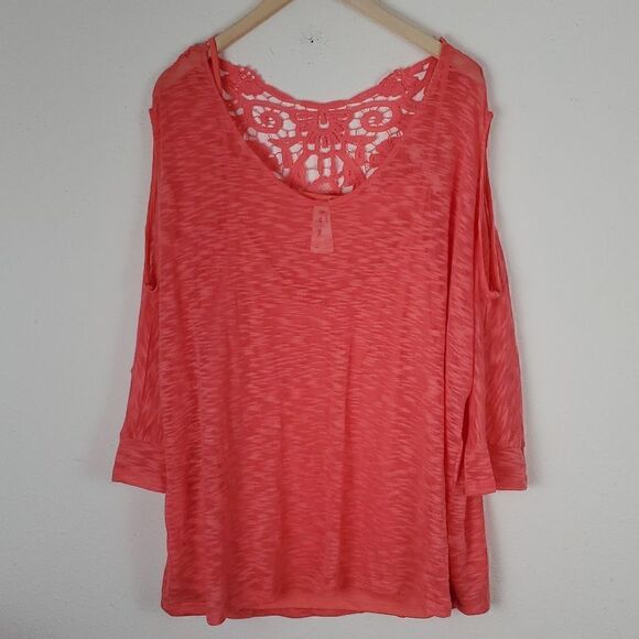 BB Boutique Layered Top with Lace. Size 3xl - Picture 6 of 8